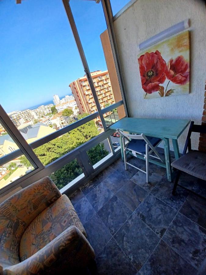 Aguila Appartamento Benalmádena Esterno foto